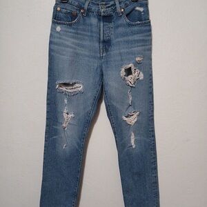 Levi's 501 Women’s button fly Light Blue distressed Straight Leg Jeans  w27 L 30